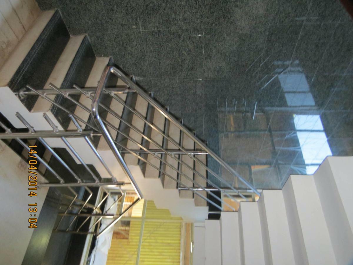 Hotel Sunny Mid-Town Mahabaleshwar Exterior photo